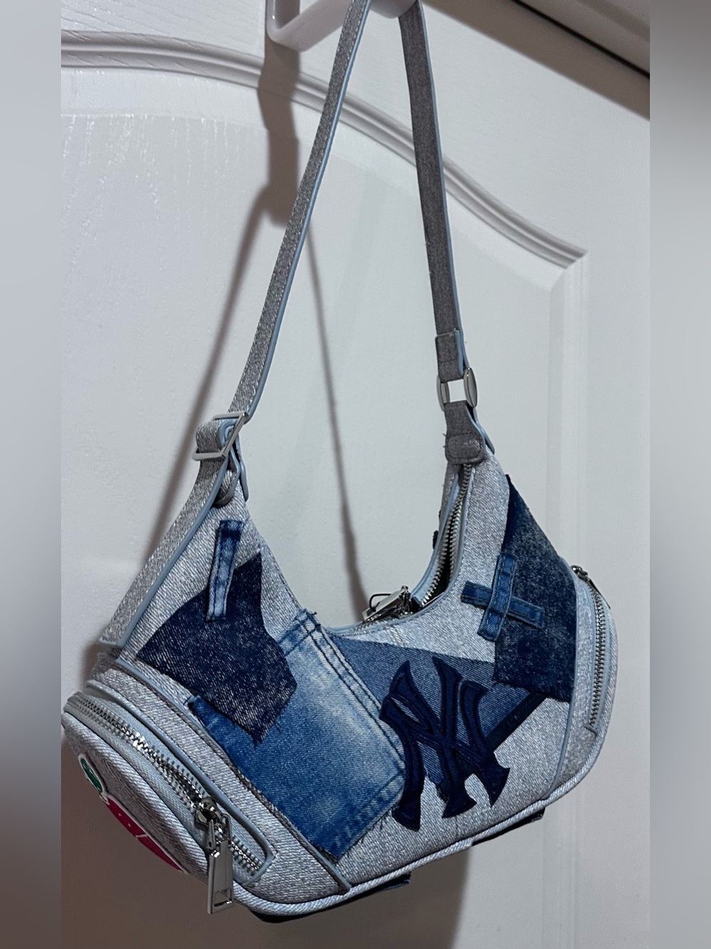 Upcycled New York inspired Denim Patchwork Shoulder Bag - Picture 4 of 7